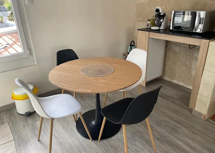 Le Nid Du Rempart Appt 2p Centre Apartman Tours